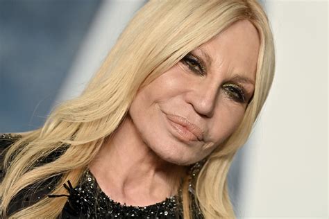 donatella versace wealth|does donatella still own versace.